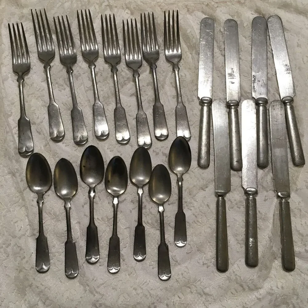 Antique Vtg Wallace Bros Utensils Lot Flatware U900 WB W USA Made 22 Pieces